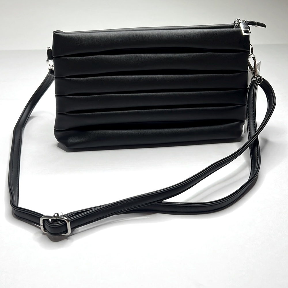 LYPULY - Crossbody Bag - Black